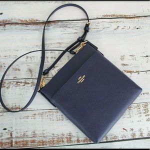 Coach Kitt Messenger Crossbody purse